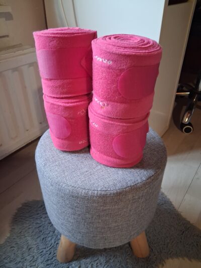 Roze bandages